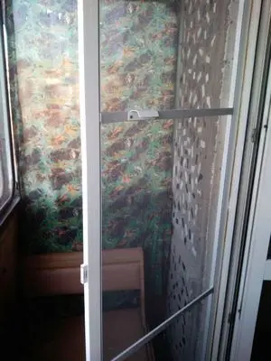 Москитная дверь