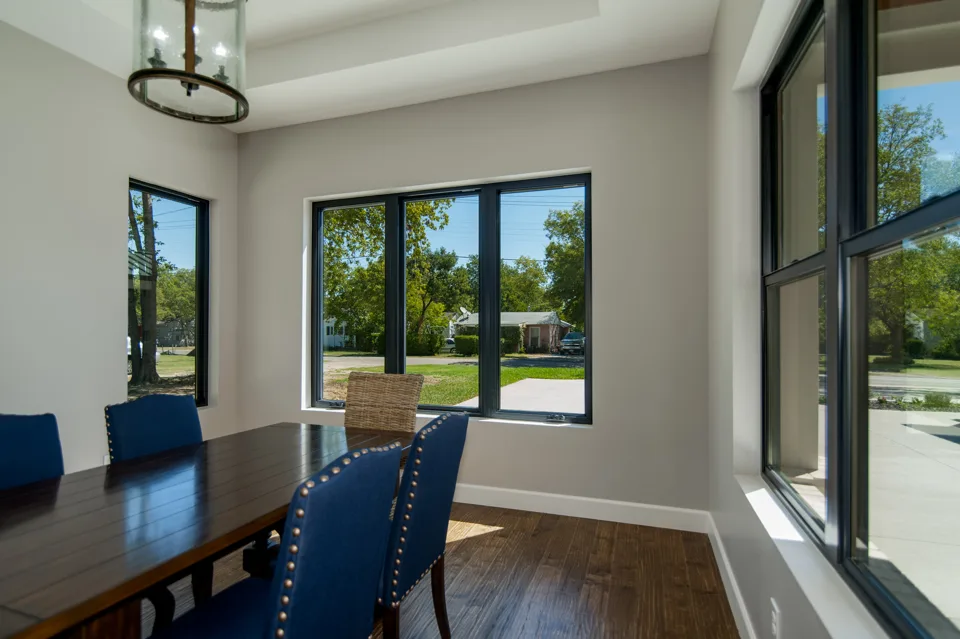 Плюсы и минусы каждого оконного материала