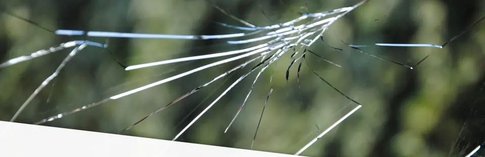 Можно ли отремонтировать треснувшее оконное стекло?