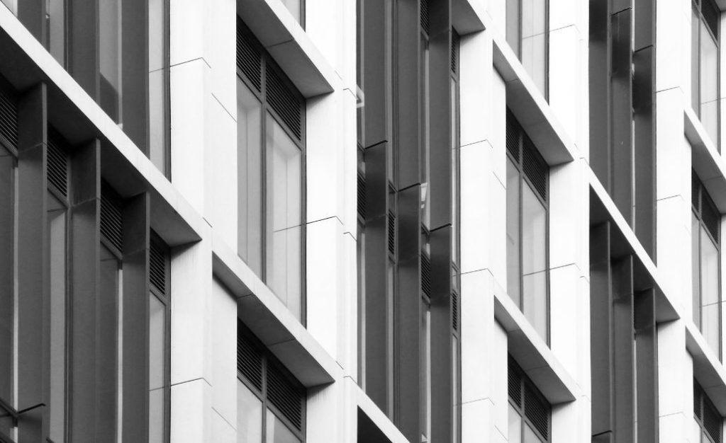 5 Тенденций в цвете окон из ПВХ для коммерческих помещений в 2024 году