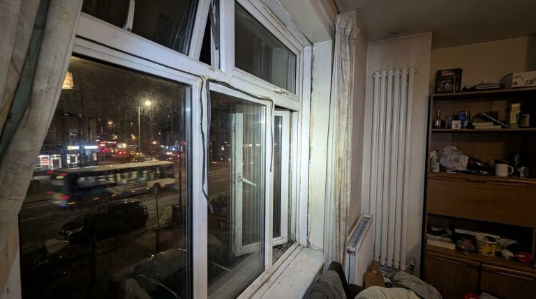 Почему пластиковое окно стало хуже защищать от шума